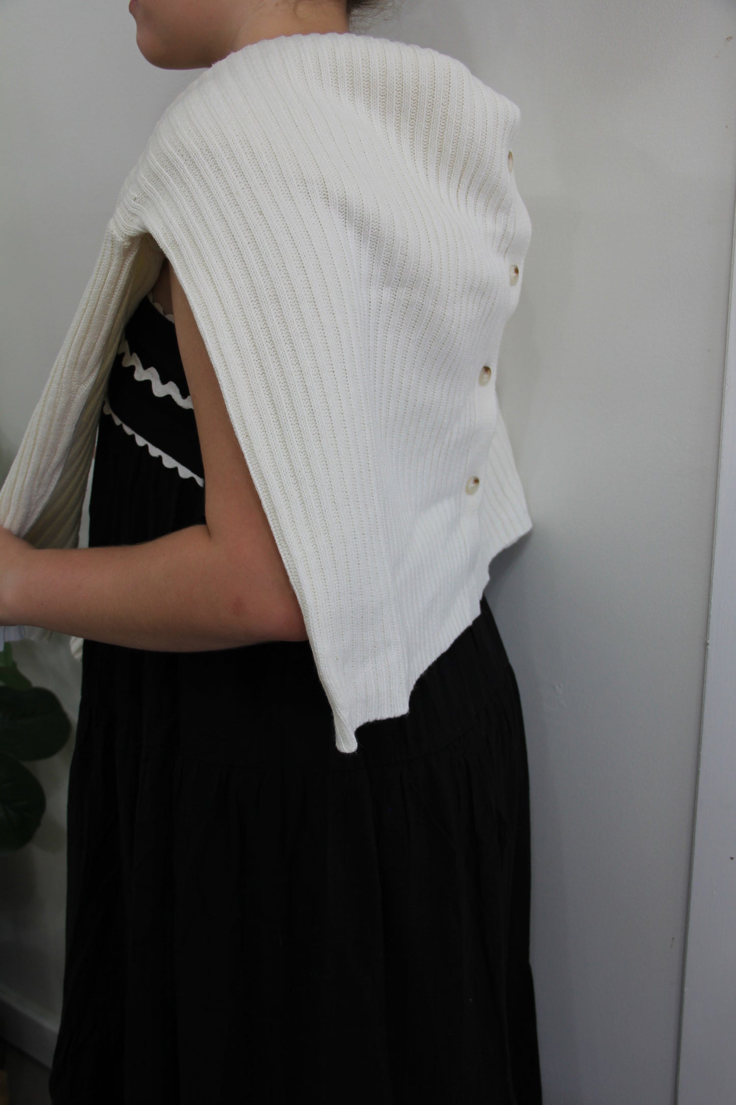 OVERSIZED BUTTON DOWN COLLARED SWEATER CARDIGAN