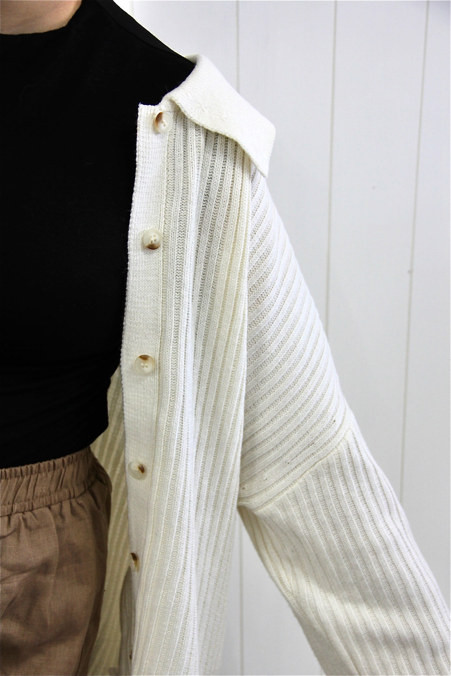 OVERSIZED BUTTON DOWN COLLARED SWEATER CARDIGAN