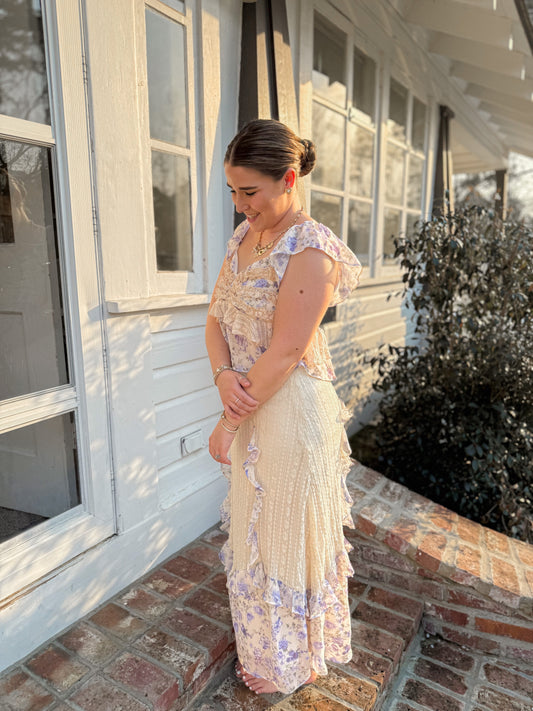 RUFFLES AND LACE SKIRT SET
