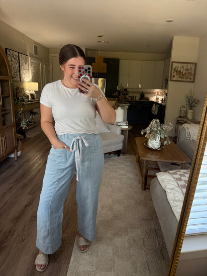 STRIPED WIDE LEG PANTS