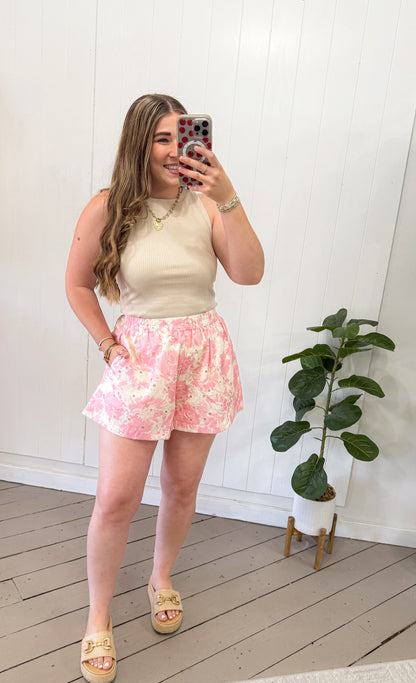 FLORAL PINK SHORTS