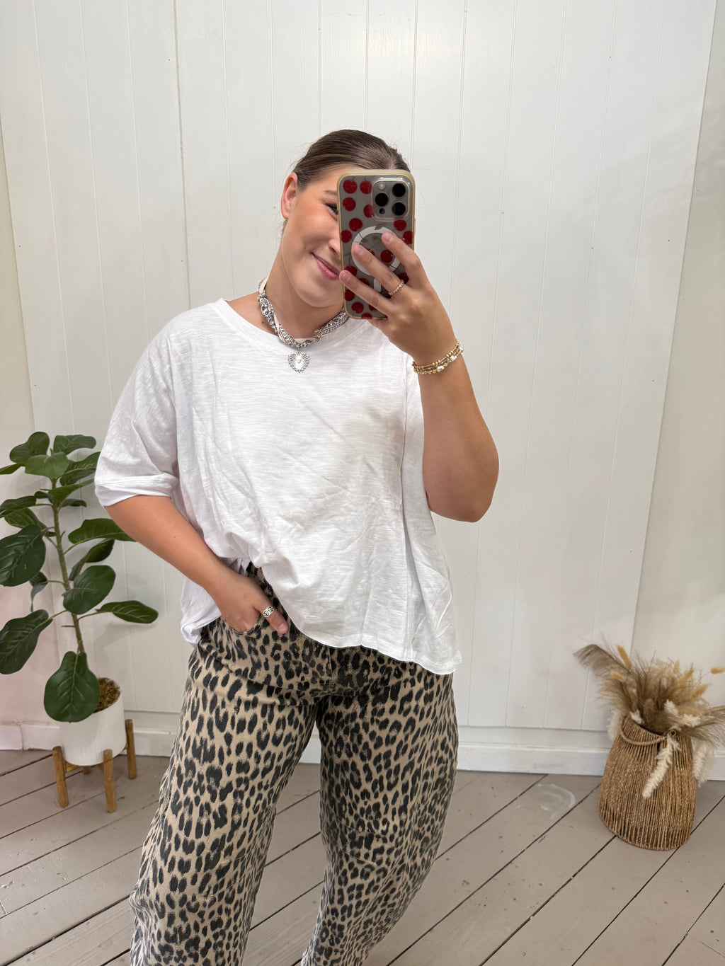 ABBY WHITE TEE