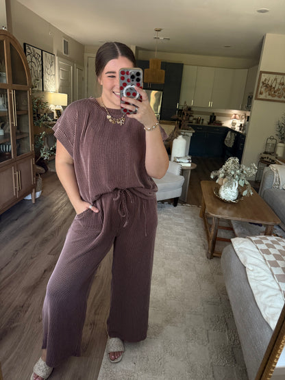 BROWN STRIPE KNIT LOUNGE SET