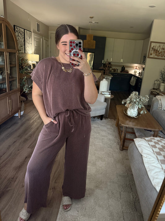 BROWN STRIPE KNIT LOUNGE SET