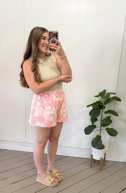 FLORAL PINK SHORTS