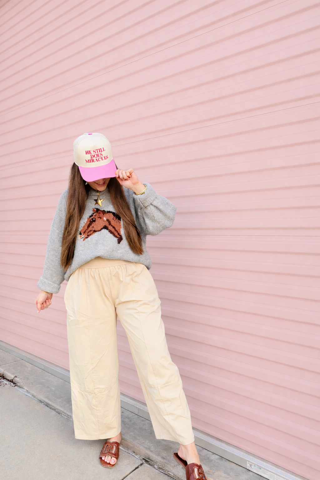 CREAM FLOWY BARREL PANTS