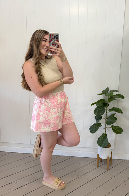 FLORAL PINK SHORTS