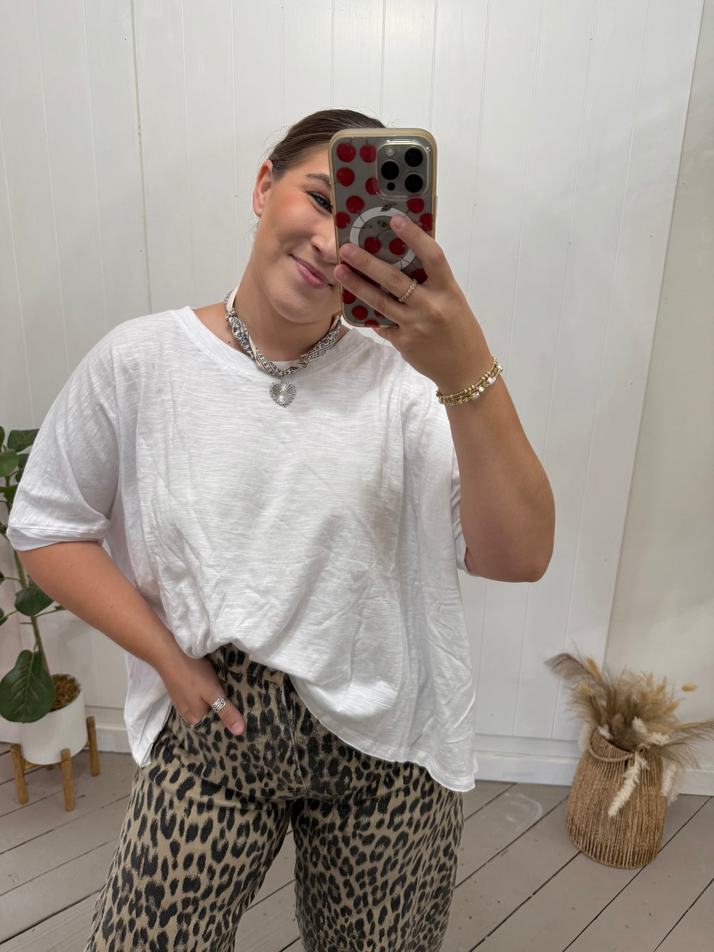 ABBY WHITE TEE