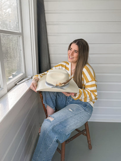 YELLOW STRIPE SWEATER TOP