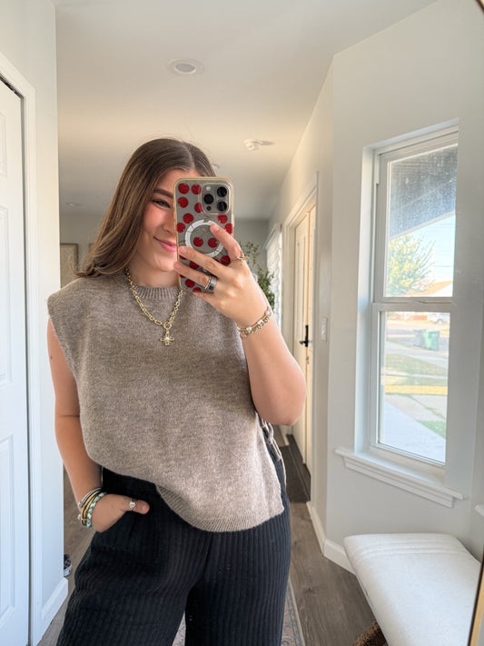 MOCHA TIE KNIT VEST