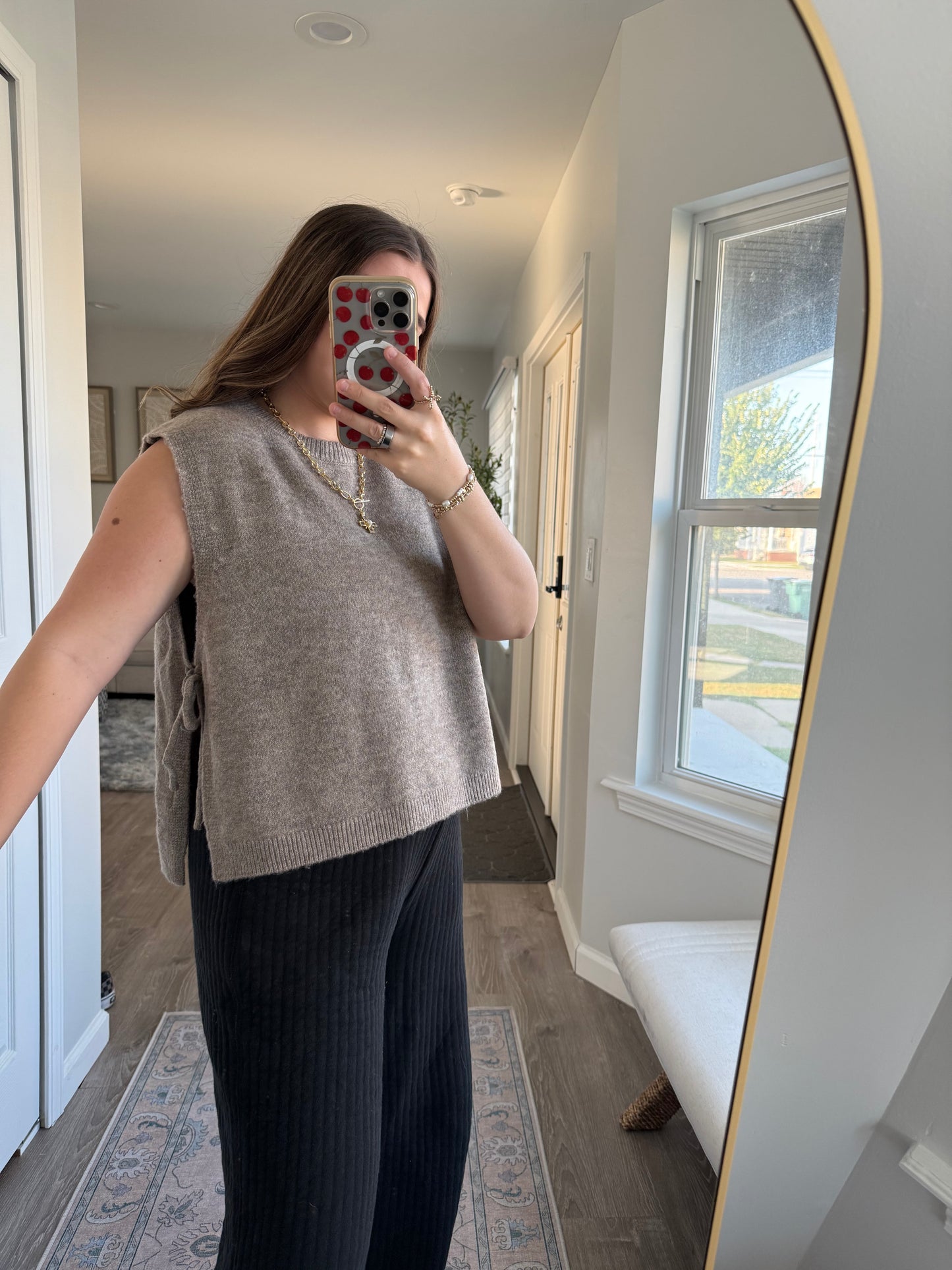 MOCHA TIE KNIT VEST