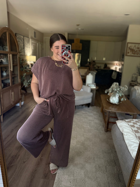 BROWN STRIPE KNIT LOUNGE SET