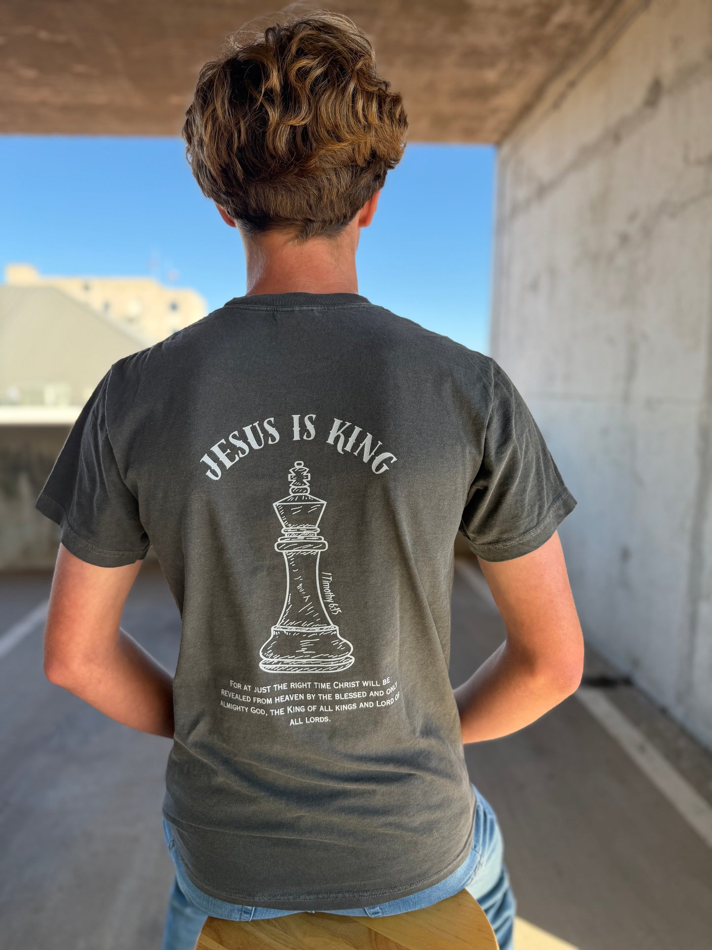 PRE-ORDER | JESUS IS KING T-SHIRT