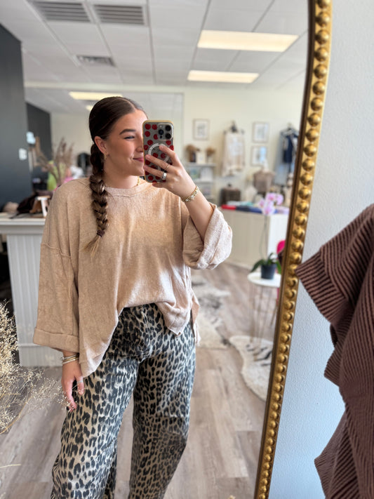 LOOSE KNIT SWEATER