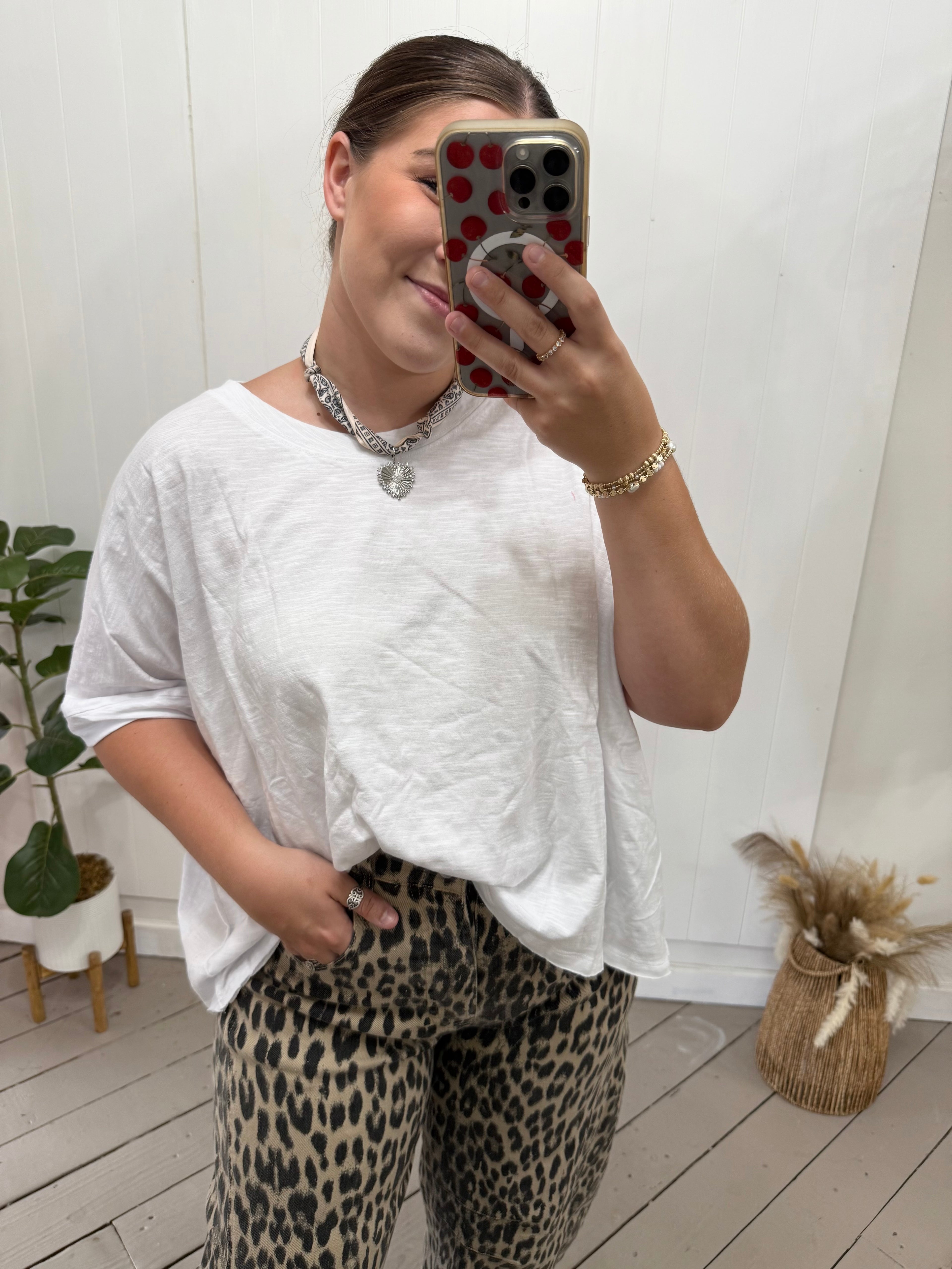 ABBY WHITE TEE